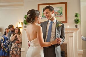 By Asa Photography captures timeless Arlington Virginia wedding moments – specializing in elopements and intimate ceremonies with a personal, artistic touch.